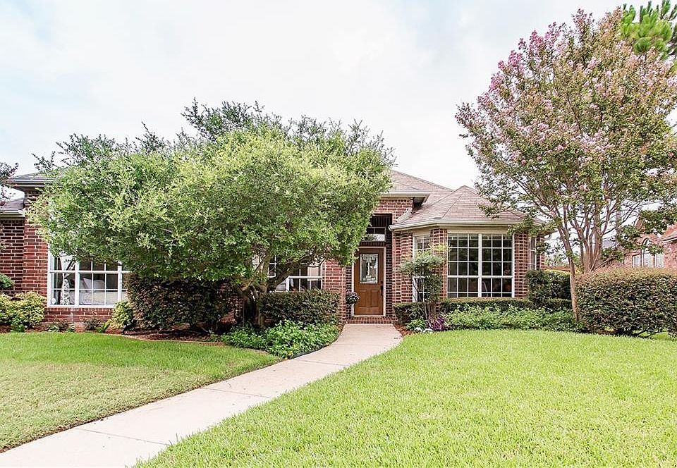 1st image of 3317 Heatherbrook Dr