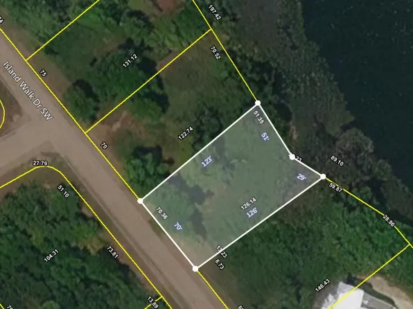 4766 Island Walk Drive SW, Shallotte, NC 28470