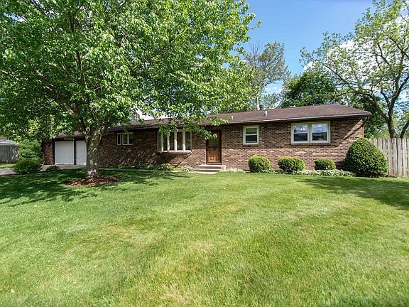 2nd image of 4415 Scenic Dr