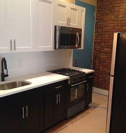3rd image of 128 New York Ave #2F