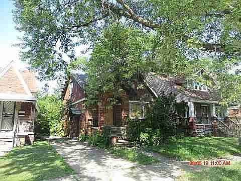 18431 Hickory