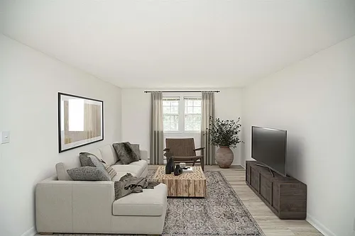 103 S Policy St Photo 1