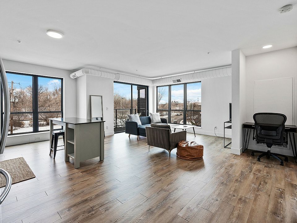 22_4900_Cedar_Lake_Unit_3012_mls