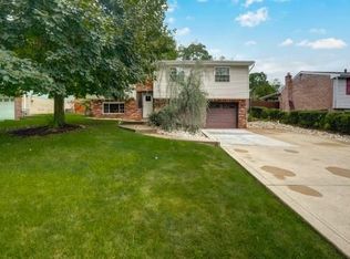1734 Oblock Rd, Pittsburgh, PA 15239