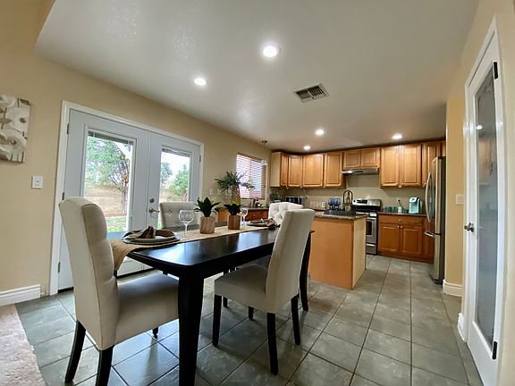 4th image of 4896 Summer Grove Cir