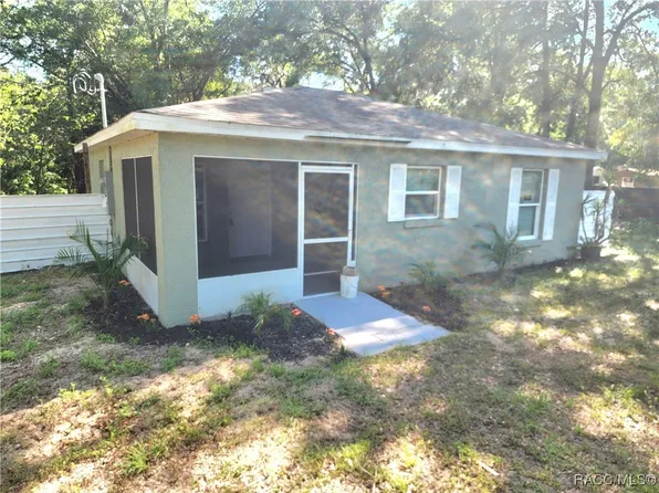 6740 E Okeechobee Ct, Floral City, FL 34436