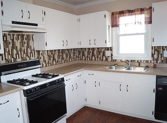 5th image of 716 N St
