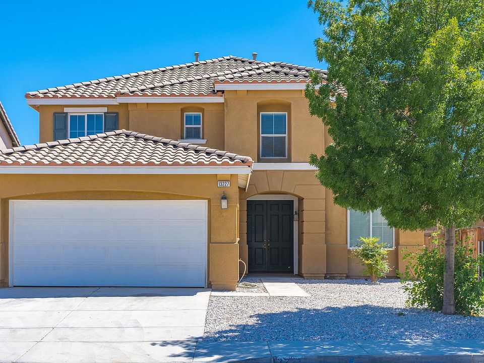 1st image of 13227 Lone Pine Ct