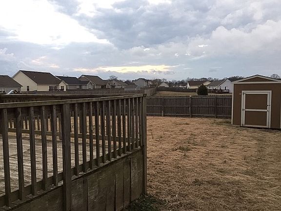 3rd image of 3436 Foxrun Ln