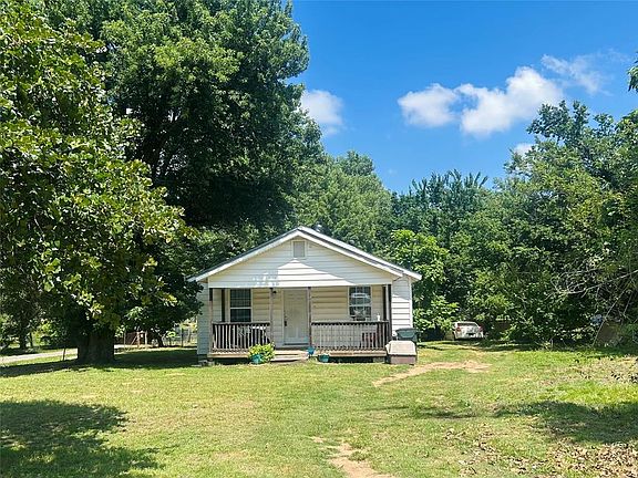 3rd image of 3012 N Trosper Dr