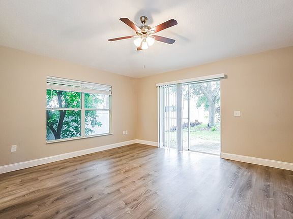 5th image of 2366 Tealwood Cir