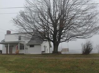260 Byrnes Ln, Moundsville, WV 26041