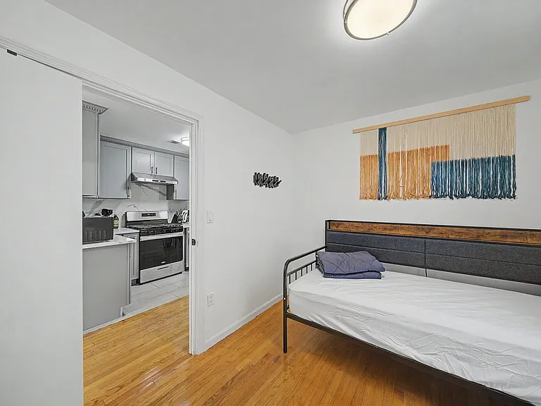 315 Cross St — Photo 12