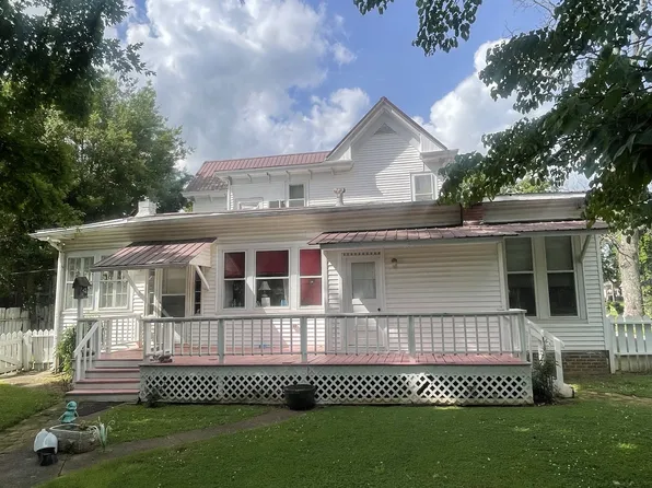 213 Pulaski St, Lawrenceburg, TN 38464