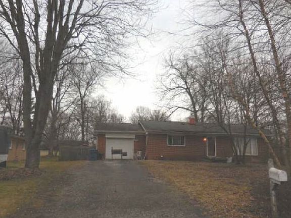 4th image of 7115 Tina Dr