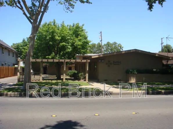 341 W 21st St, Merced, CA 95340