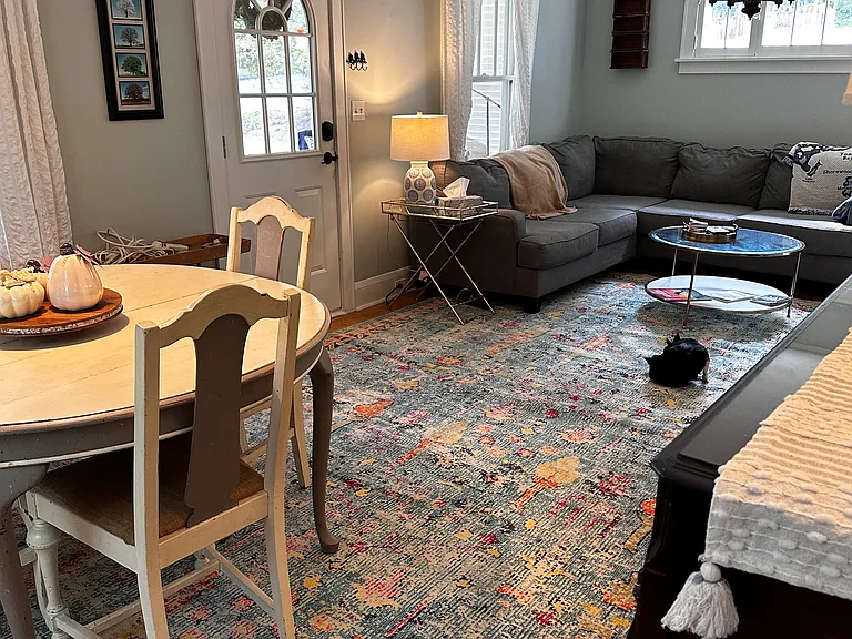 415 Gardner St E — Photo 6