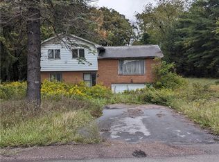 1497 Rock Cut Rd, Central City, PA 15926