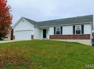 119 W Park Cir, O Fallon, MO 63366