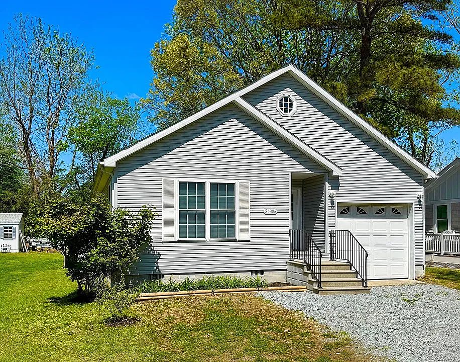 1st image of 24386 Canal Dr