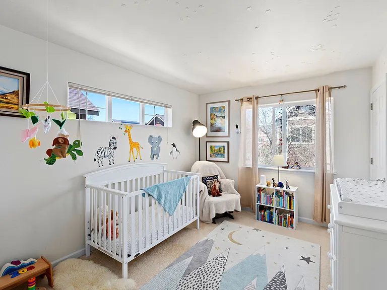 339 Cleveland Pl — Photo 12