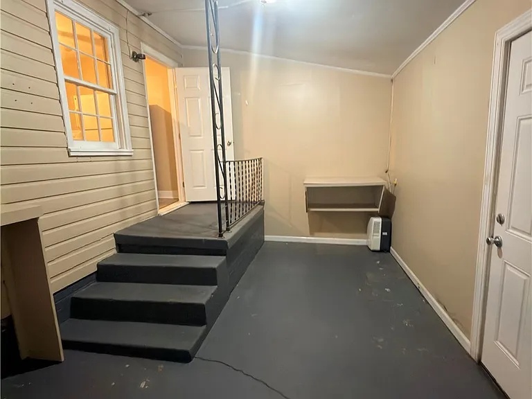 207 Willborough Ave — Photo 16