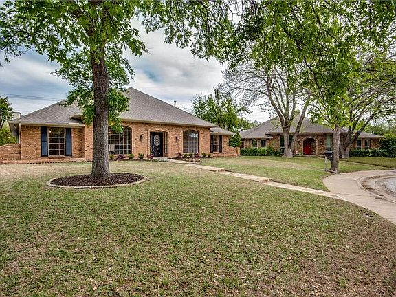 2nd image of 9247 Windy Crest Dr