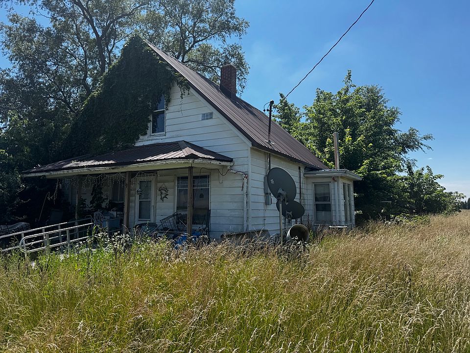 2nd image of 608 E Summer St
