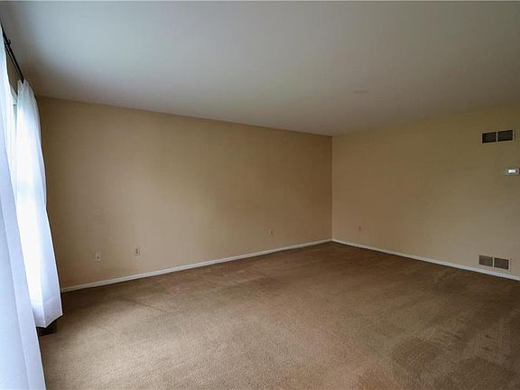 5th image of 1803 Ironwood Dr