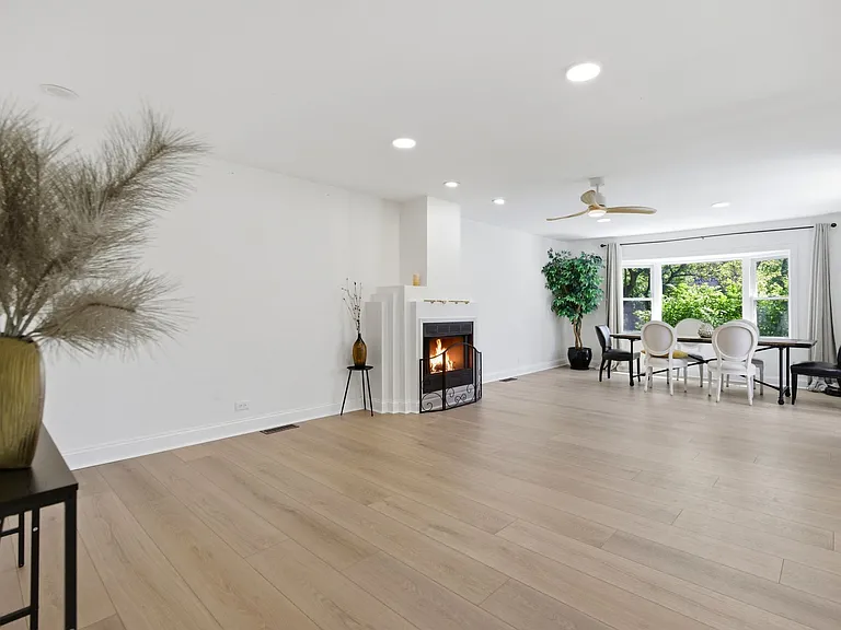 1030 Westmore Meyers Rd — Photo 14