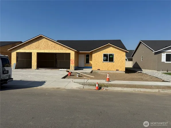 54 Salmon Drive, Wenatchee, WA 98801