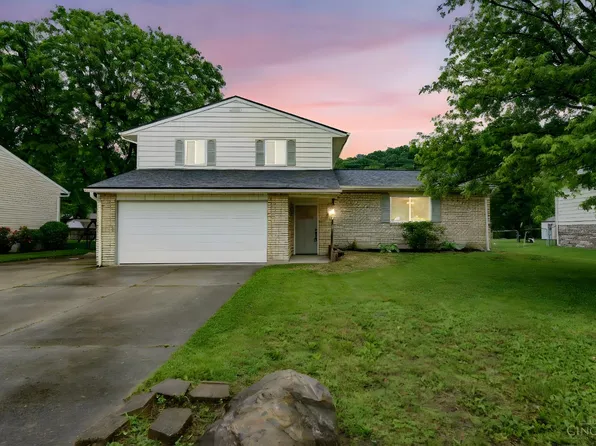 5645 Lake Manor Dr, Fairfield, OH 45014