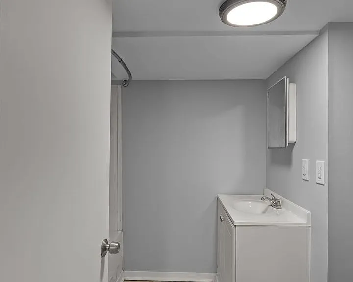Hickory Lofts — Photo 52