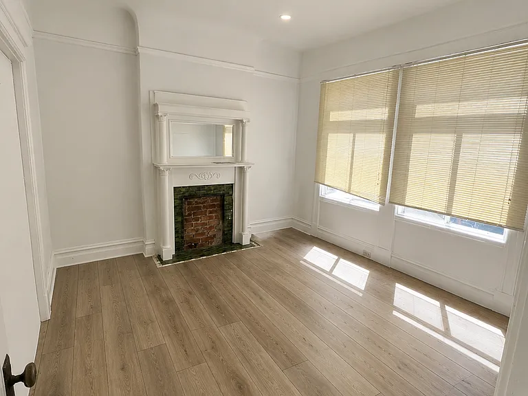 42 Wayne Pl #42 — Photo 13