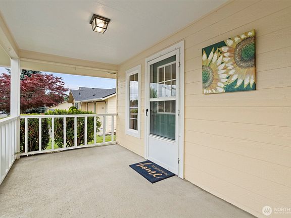 2nd image of 104 William Faulkner Drive