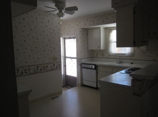 2824 Maywood Rd, Columbus, OH 43232