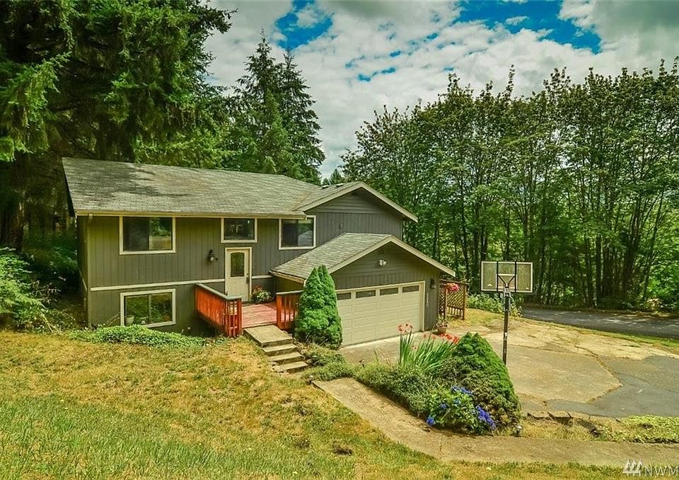 1st image of 5240 Gene Dr SE