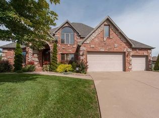 4843 S Blakey Ct, Springfield, MO 65810