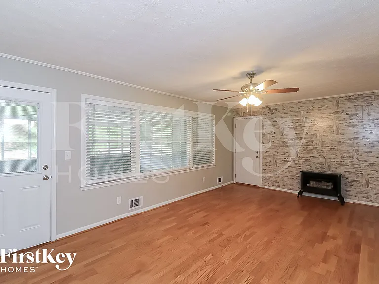 3560 Nowlin Rd NW — Photo 6