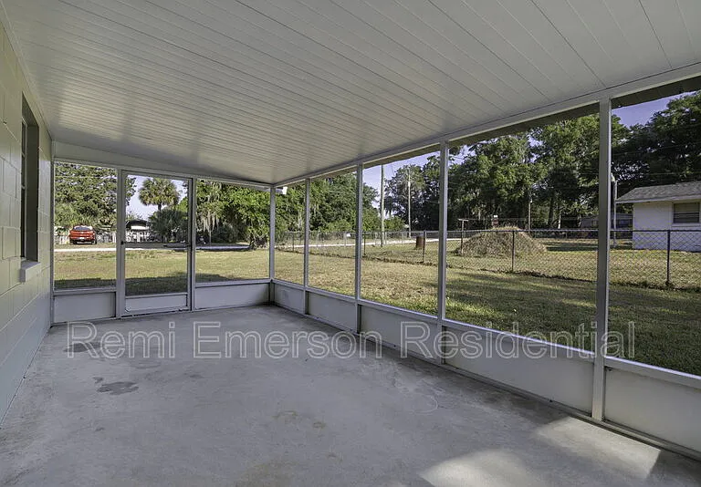 14025 SE 54th Ct — Photo 20