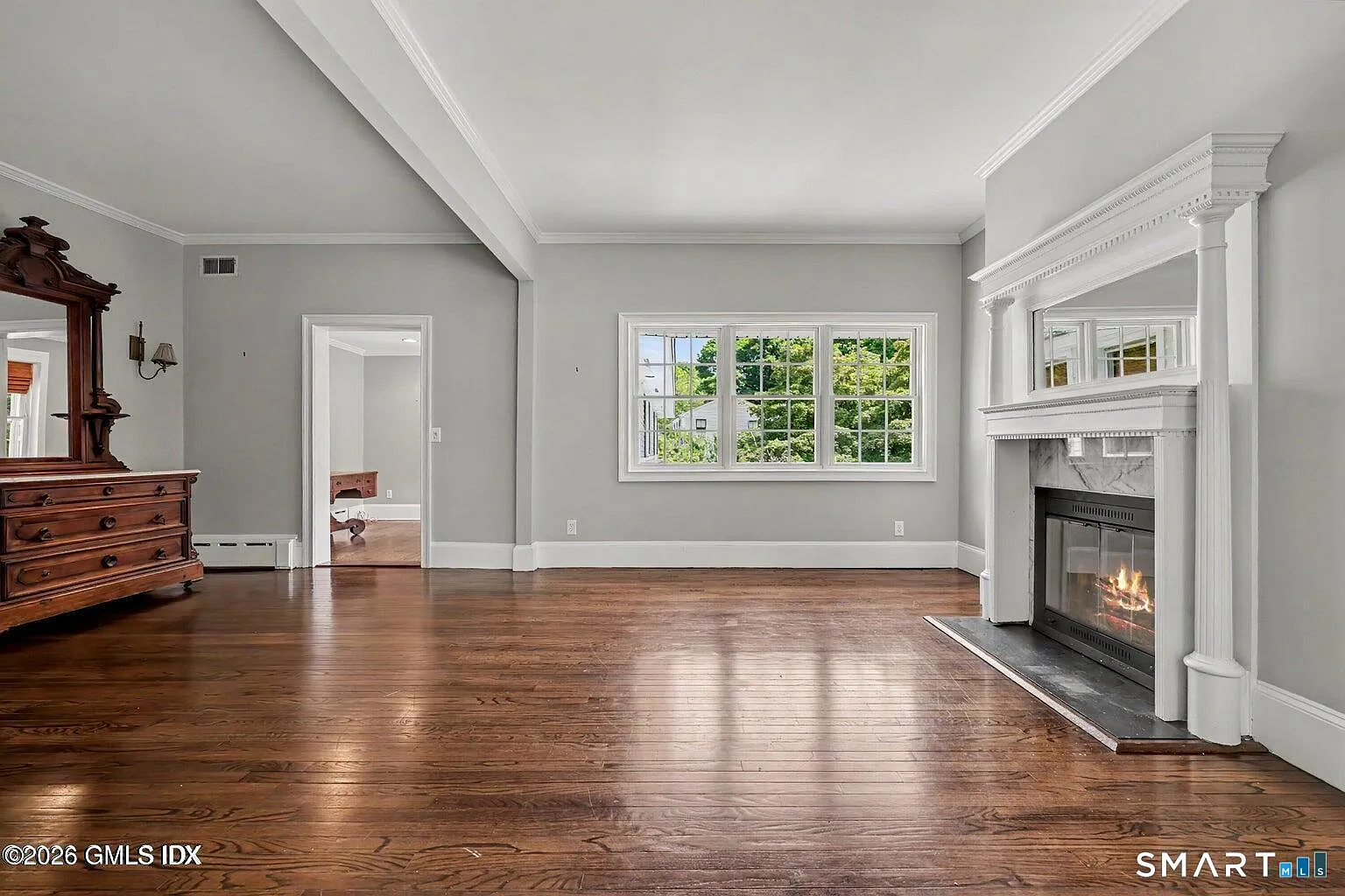 4 bed, 2.5 bath, 3517 sqft, $20,000 — Photo 3