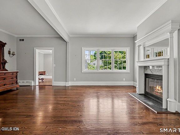 3rd image of 97 Riverside Ave