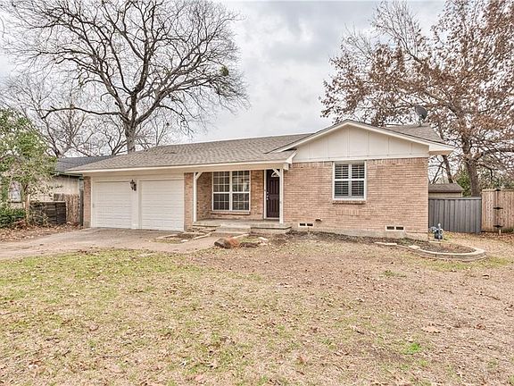2nd image of 9126 Clearwater Dr