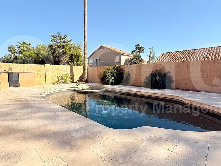 9405 E Presidio Rd — Photo 58
