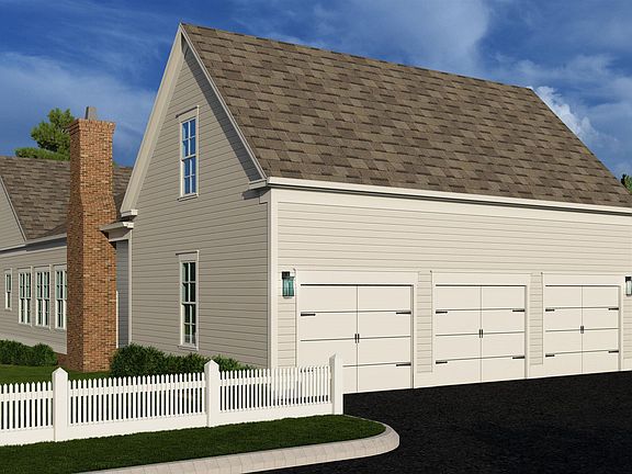 4th image of 147 Steiner St