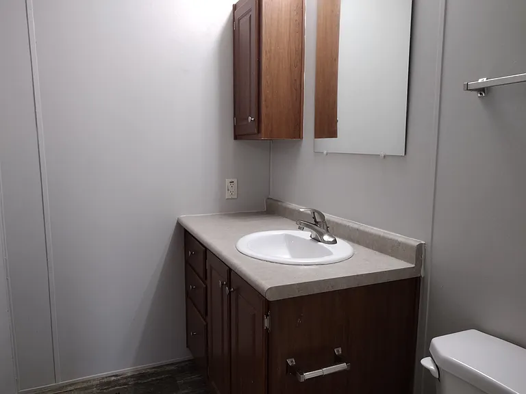 108 Ashford Dr — Photo 15