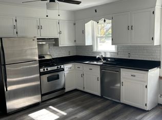 103 Linden Ave FLOOR 1, Woonsocket, RI 02895