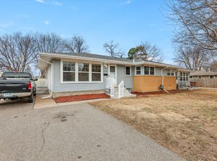 5337-5339 Queen Ave N, Minneapolis, MN 55430