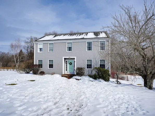 31 Indian Meadow Dr, Northborough, MA 01532