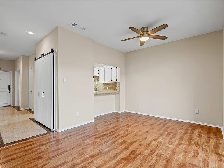 5310 Keller Springs Rd #322 — Photo 25